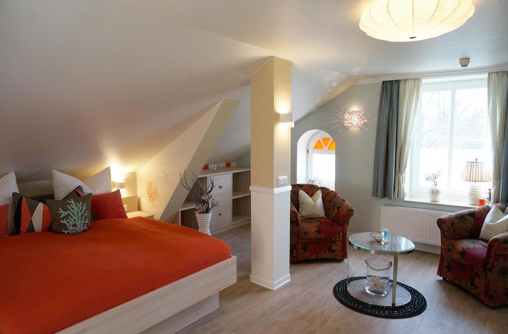Deluxe Apartments Der "Alten Apotheke" Prerow Oda fotoğraf