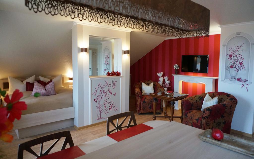 Deluxe Apartments Der "Alten Apotheke" Prerow Oda fotoğraf