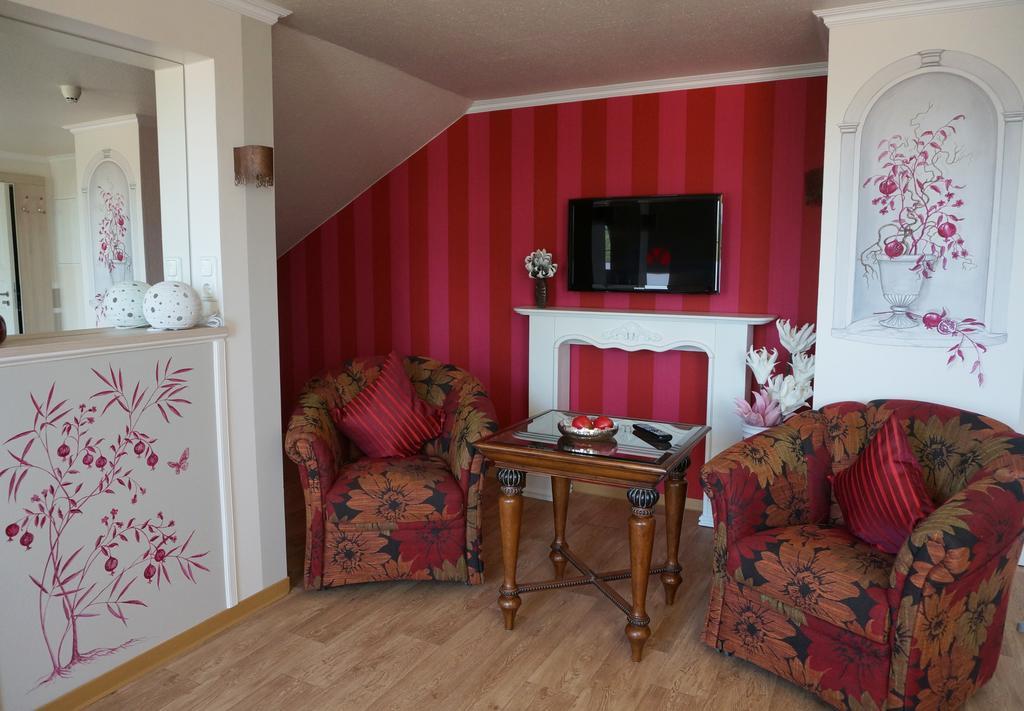 Deluxe Apartments Der "Alten Apotheke" Prerow Oda fotoğraf