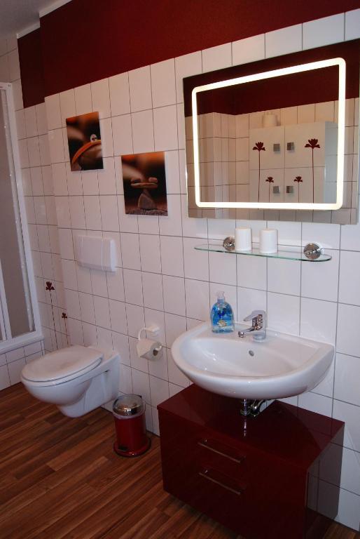 Deluxe Apartments Der "Alten Apotheke" Prerow Oda fotoğraf
